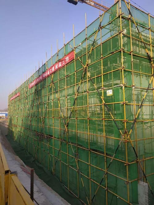 水平防护网与护栏网 守护安全的隐形卫士